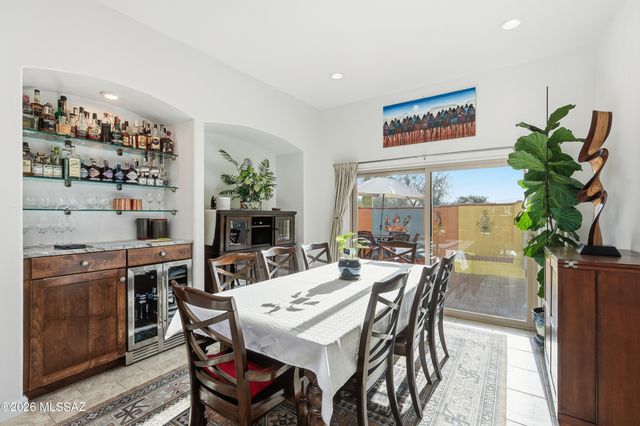 2290 W Catalpa Road, Tucson, AZ 85742