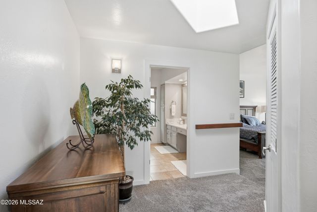 2290 W Catalpa Road, Tucson, AZ 85742