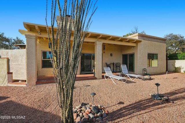 2290 W Catalpa Road, Tucson, AZ 85742