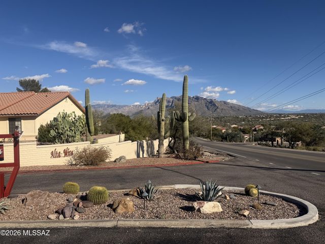 2290 W Catalpa Road, Tucson, AZ 85742