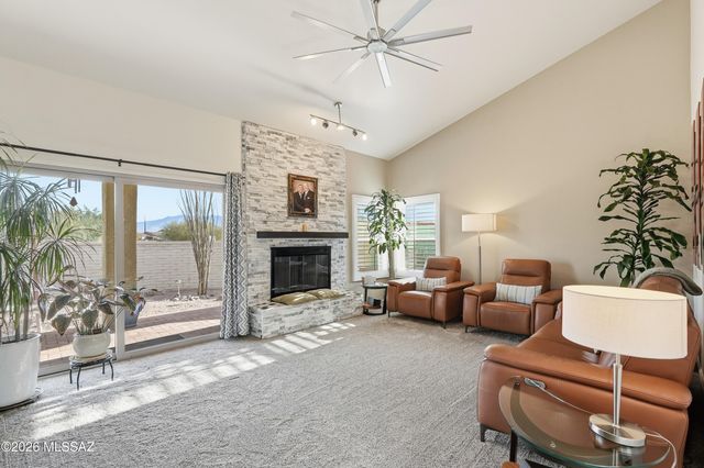 2290 W Catalpa Road, Tucson, AZ 85742