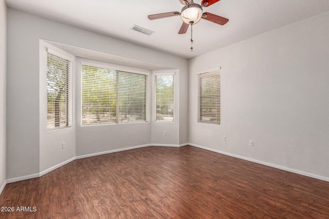 21067 N SEQUOIA CREST Drive, Surprise, AZ 85387