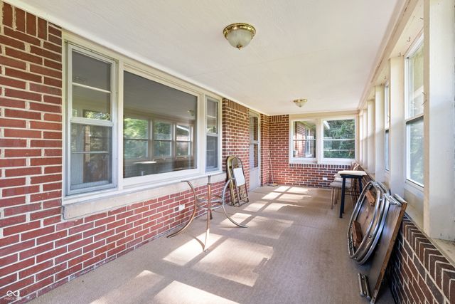 8950 Baker Road, Indianapolis, IN 46259