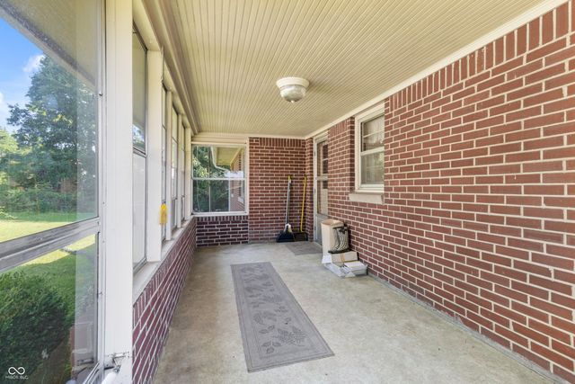 8950 Baker Road, Indianapolis, IN 46259