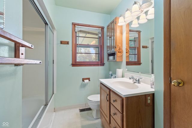 8950 Baker Road, Indianapolis, IN 46259