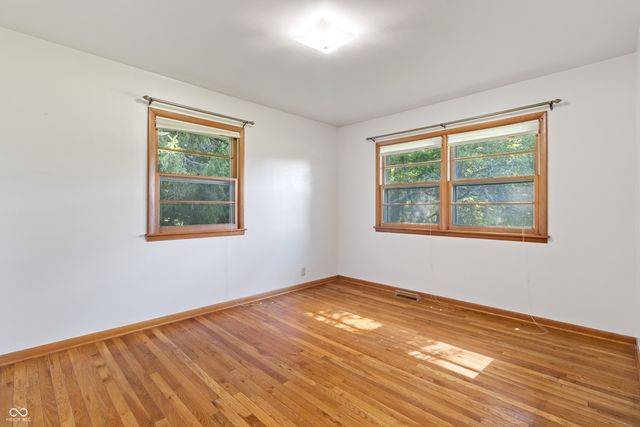 8950 Baker Road, Indianapolis, IN 46259