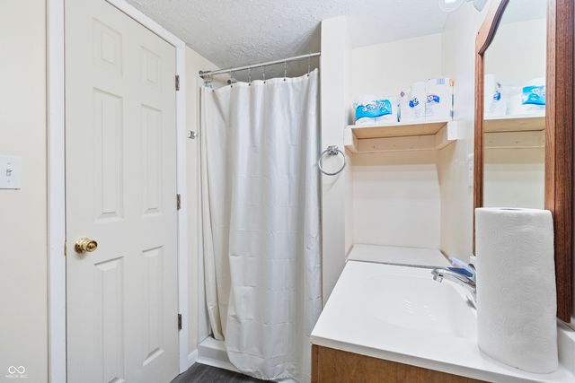 8950 Baker Road, Indianapolis, IN 46259