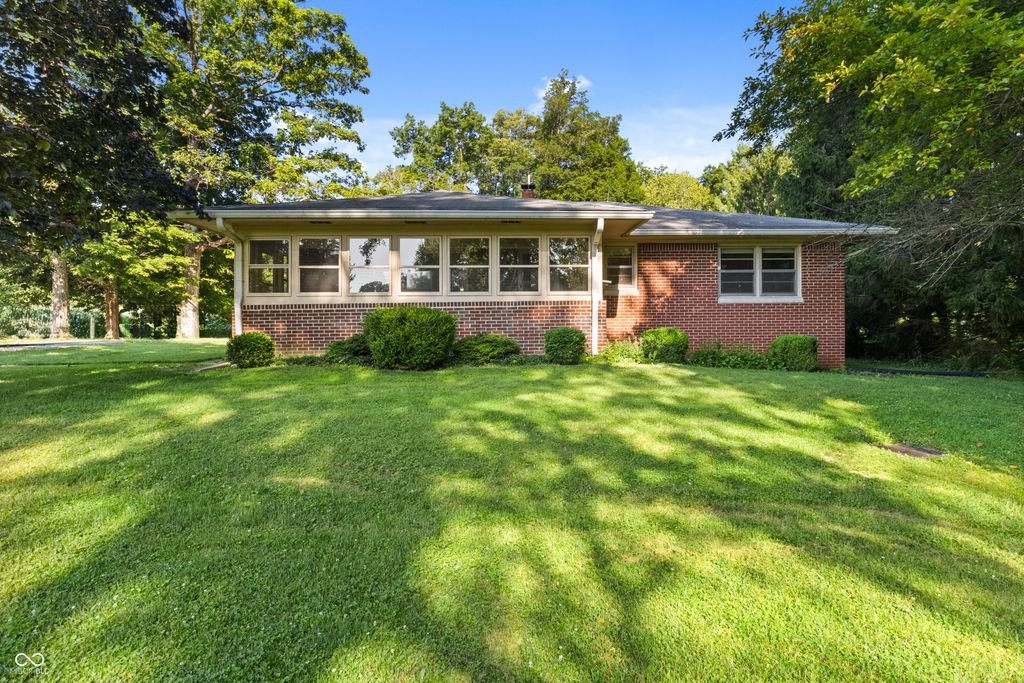 8950 Baker Road, Indianapolis, IN 46259