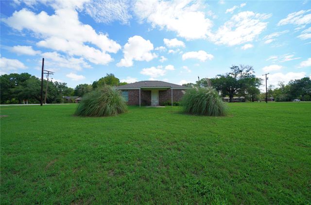 9735 FM 773, Murchison, TX 75778