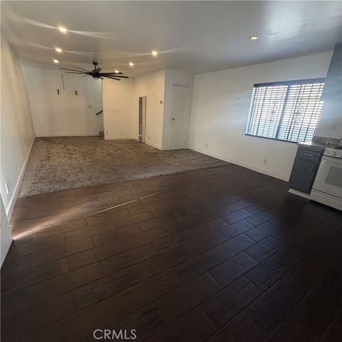 1057 N Neptune, Wilmington (los Angeles), CA 90744