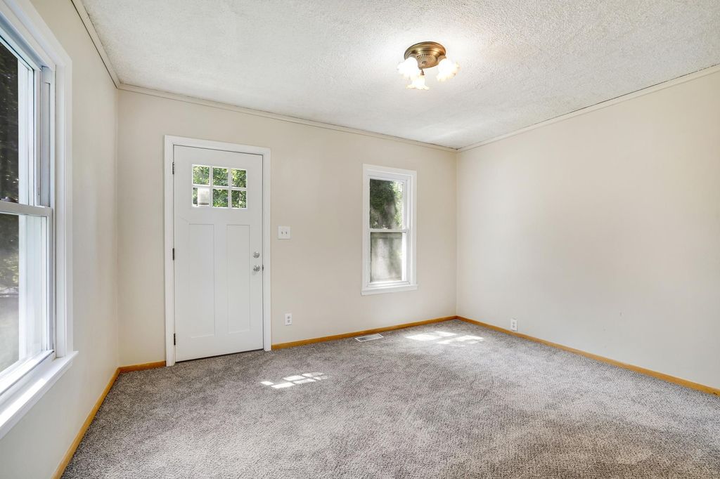 1619 Reaney Avenue, Saint Paul, MN 55106 — photo 4