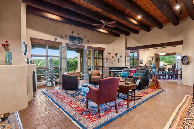 71 Sierra Rosa Loop, Santa Fe, NM 87506