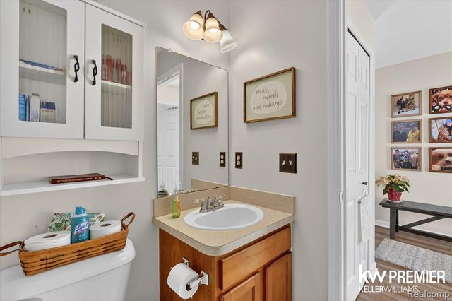 5962 Augusta Lane, Grand Blanc, MI 48439