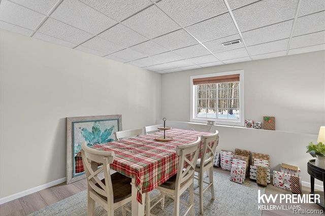 5962 Augusta Lane, Grand Blanc, MI 48439