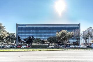 1250 W Mockingbird Lane 600, Dallas, TX 75247