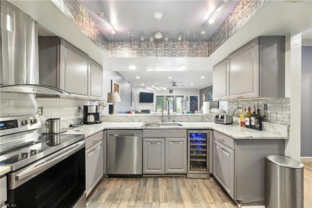 106 Genoa DR, Hampton, VA 23664