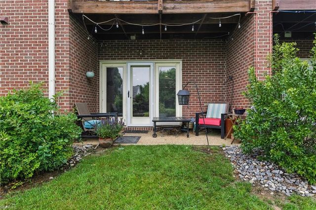 106 Genoa DR, Hampton, VA 23664