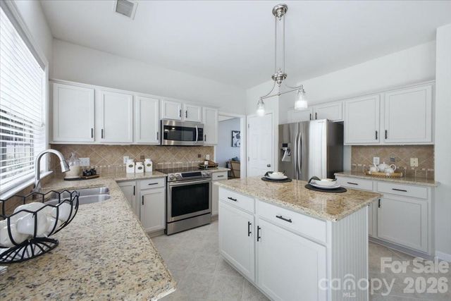 3524 Arborhill Road, Charlotte, NC 28270