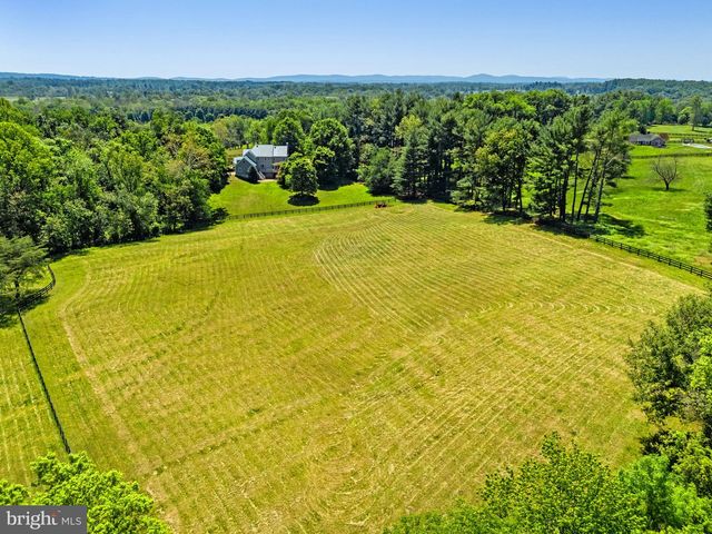 36190 TURKEY ROOST RD, Middleburg, VA 20117