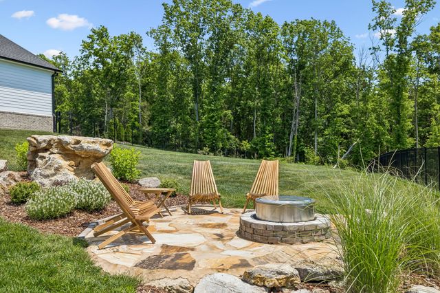 4622 Genevieve Leigh Dr, Nolensville, TN 37135