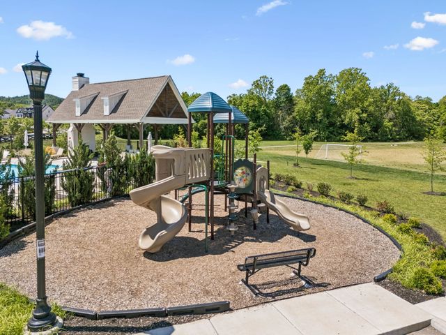 4622 Genevieve Leigh Dr, Nolensville, TN 37135