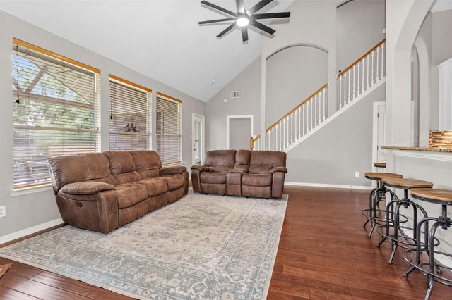 7223 Wedgewood Drive, Magnolia, TX 77354