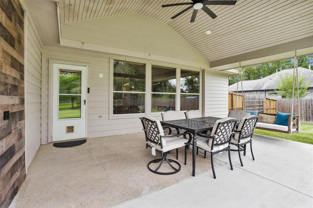 7223 Wedgewood Drive, Magnolia, TX 77354