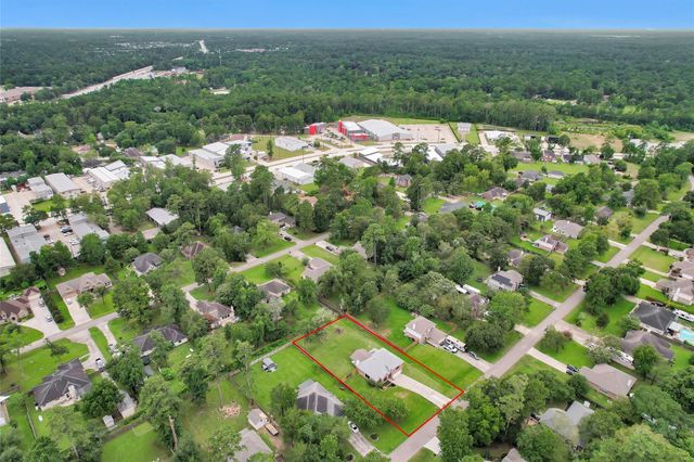 7223 Wedgewood Drive, Magnolia, TX 77354