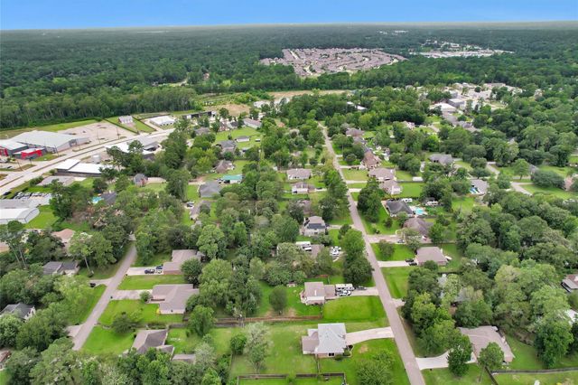 7223 Wedgewood Drive, Magnolia, TX 77354