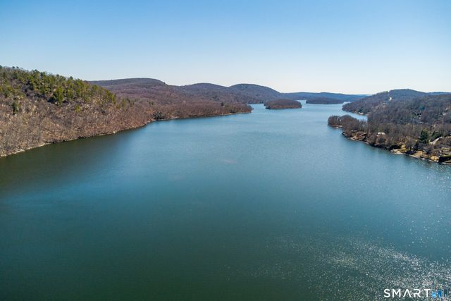 29 Farm Road, Sherman, CT 06784