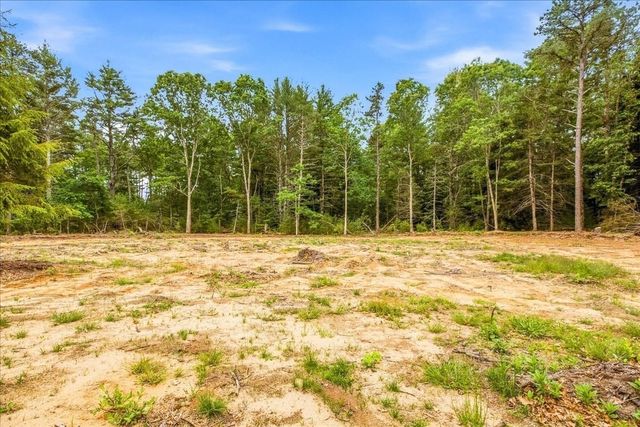 16 South Main Street, Carver, MA 02330