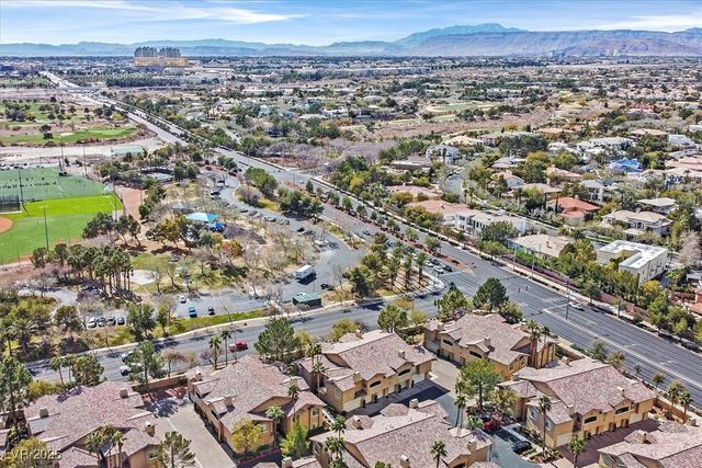 8737 Red Brook Drive 201, Las Vegas, NV 89128