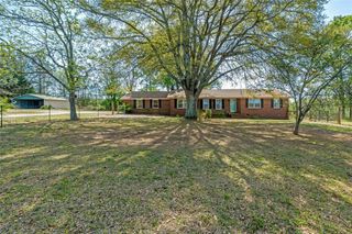 606 Winona Church Road, Donalds, SC 29638