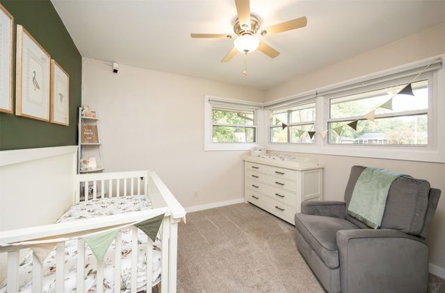 6214 Robin Drive, Des Moines, IA 50322