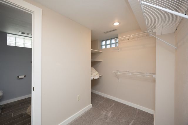 6214 Robin Drive, Des Moines, IA 50322
