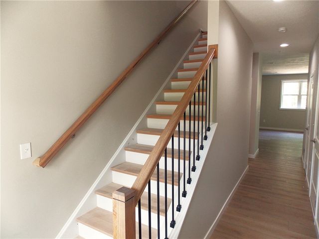 10073 Old Perry HWY 10073, Mccandless, PA 15090