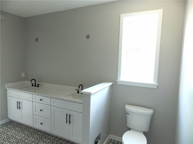 10073 Old Perry HWY 10073, Mccandless, PA 15090