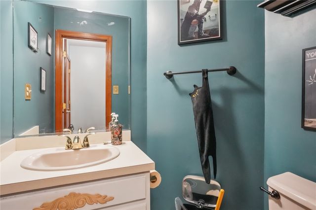 447 Stafford Road C4, Tiverton, RI 02878