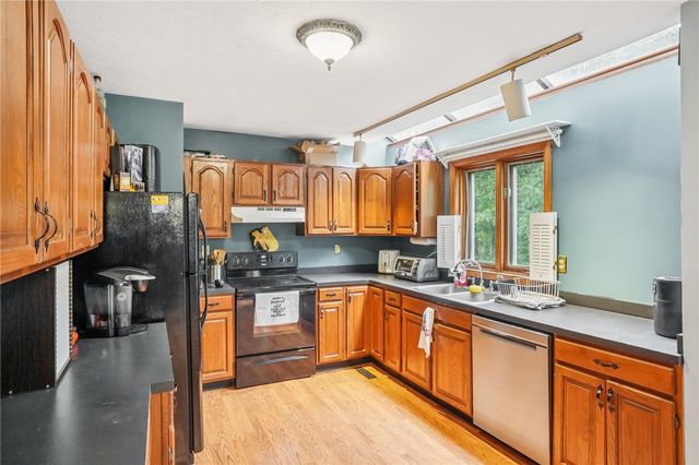 447 Stafford Road C4, Tiverton, RI 02878