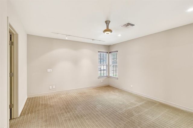 437 Delaine Dr, Corpus Christi, TX 78411