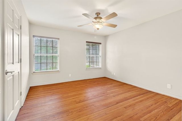 437 Delaine Dr, Corpus Christi, TX 78411