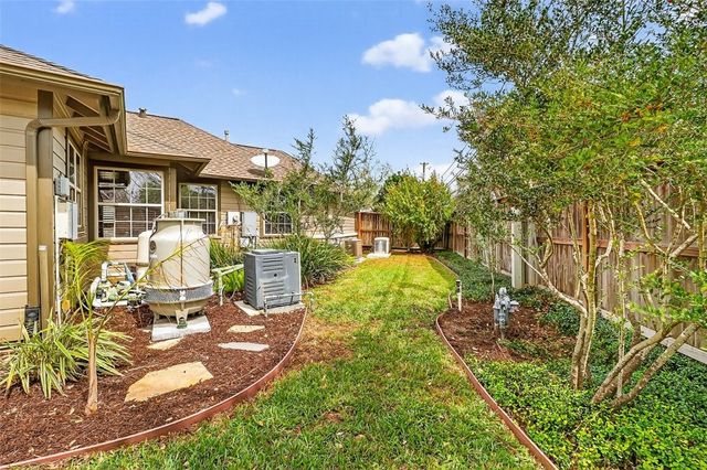 437 Delaine Dr, Corpus Christi, TX 78411