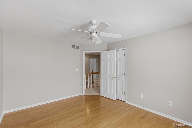 46448 Leanna Drive, Macomb, MI 48044