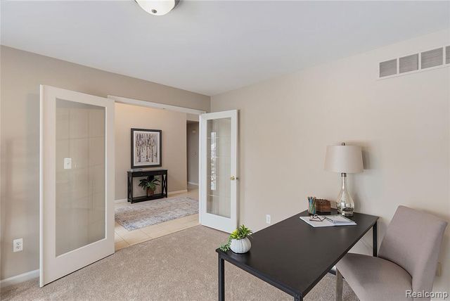 46448 Leanna Drive, Macomb, MI 48044