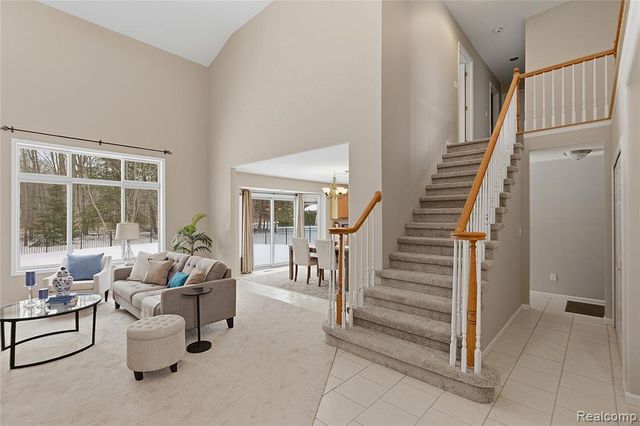 46448 Leanna Drive, Macomb, MI 48044