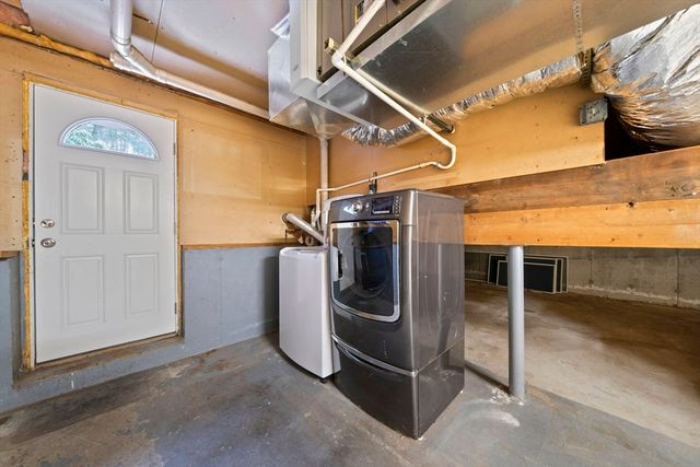 12 Herring Brook Ln, Pembroke, MA 02359