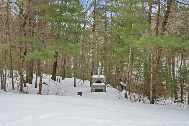 12 Herring Brook Ln, Pembroke, MA 02359