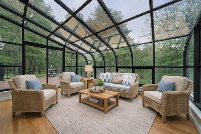 12 Herring Brook Ln, Pembroke, MA 02359