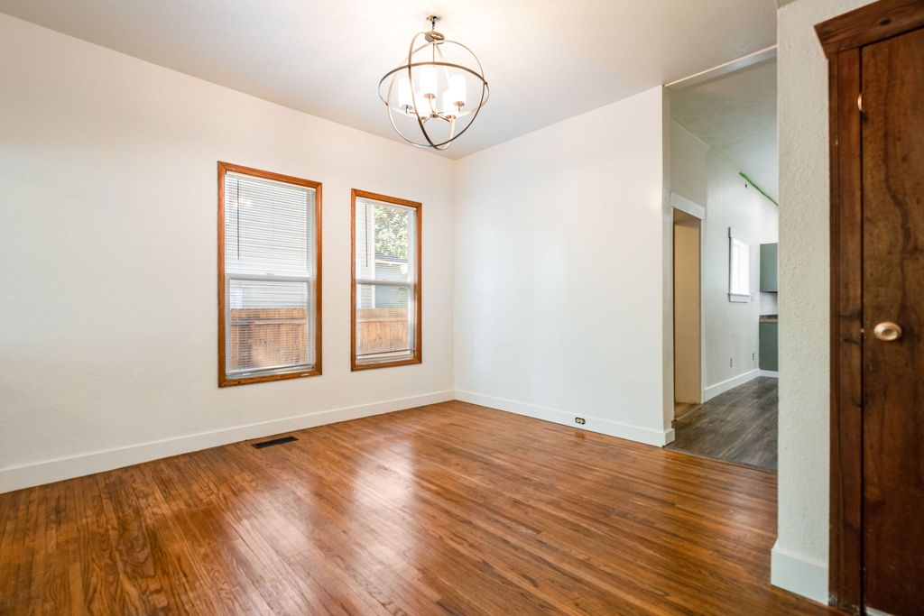 Image 30 of property listing at 120 4th Avenue E, Kalispell, MT 59901