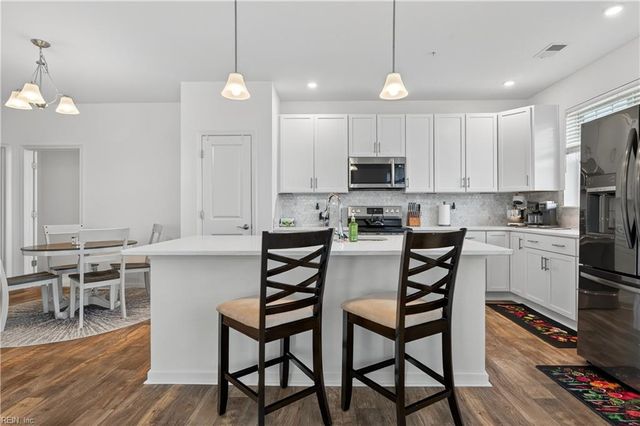 1509 Waitsel Dr Unit 207, Chesapeake, VA 23320